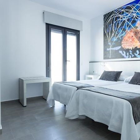 Hostal El Yunque Конил-де-ла-Фронтера Стая снимка