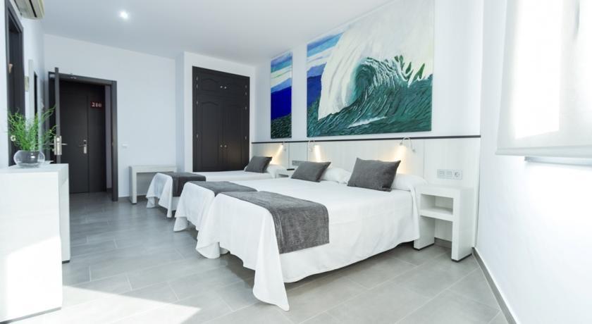 Hostal El Yunque Конил-де-ла-Фронтера Стая снимка