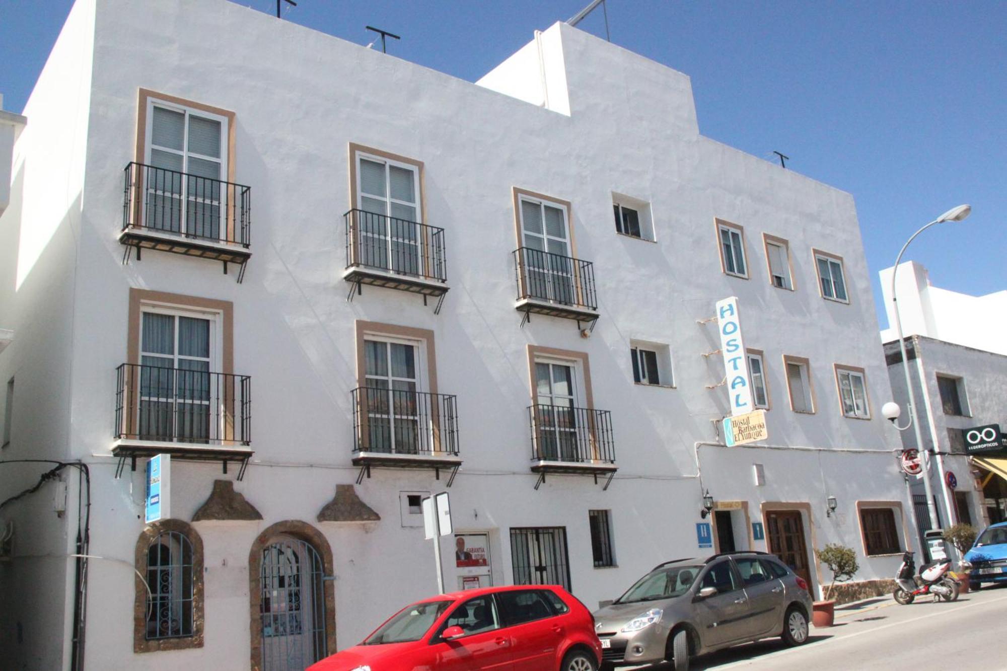Hostal El Yunque Конил-де-ла-Фронтера Екстериор снимка